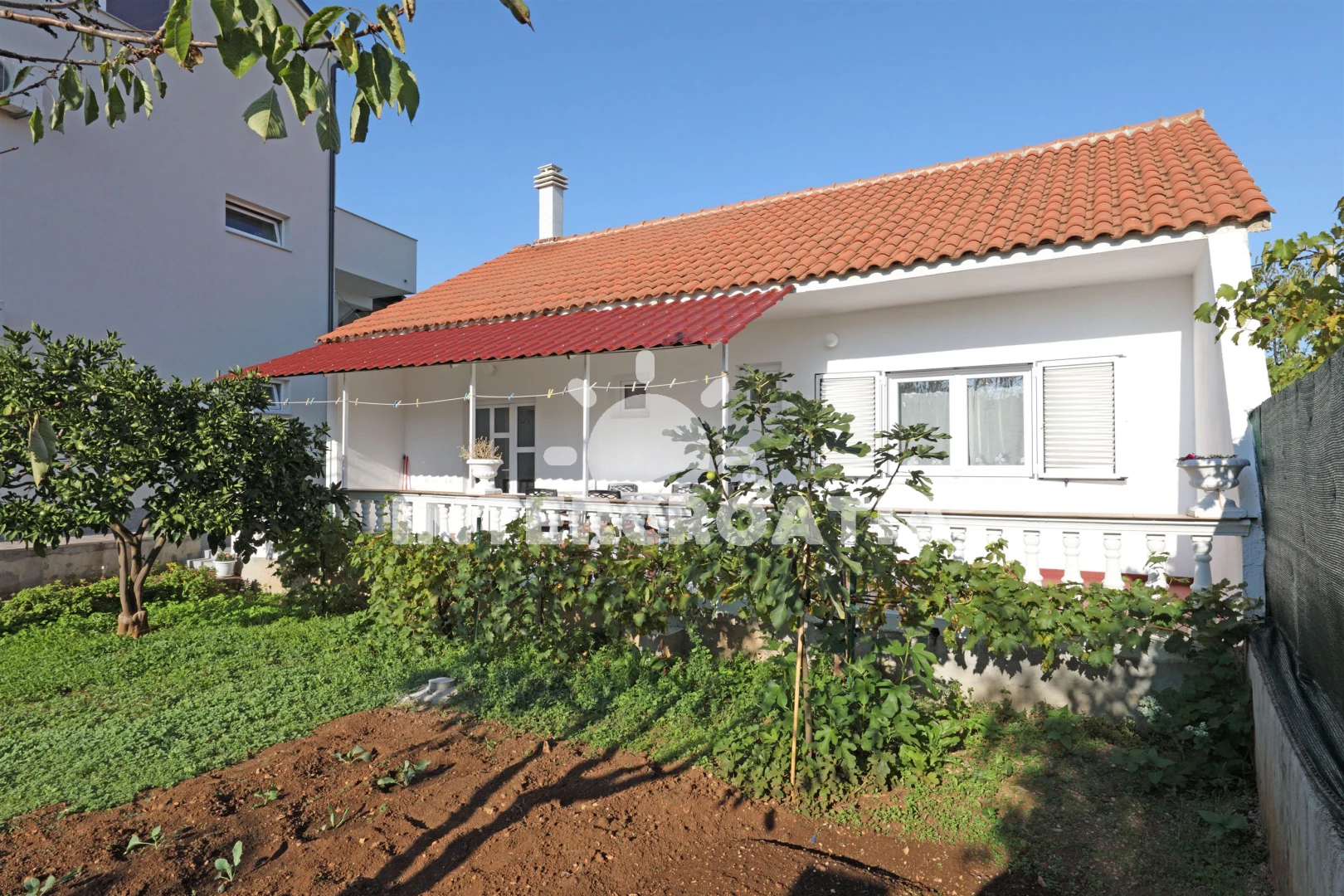 Domek Severní Dalmácie - Tribunj (Vodice) DA 4230 N1