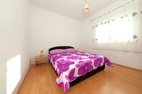 Domek Severní Dalmácie - Tribunj (Vodice) DA 4230 N1