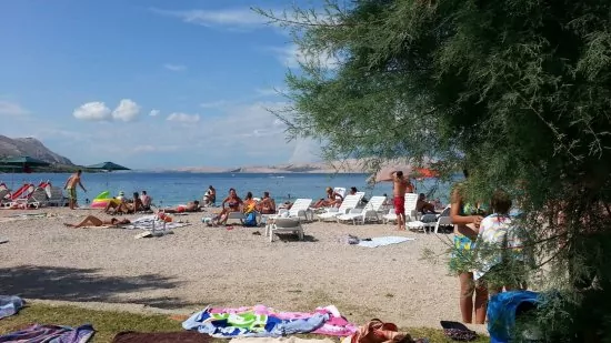 Pag-Pag moře a pláž pouze 60 m pěší chůzí.