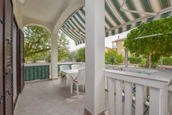 Apartmán Severní Dalmácie - Biograd na Moru DA 4742 N2