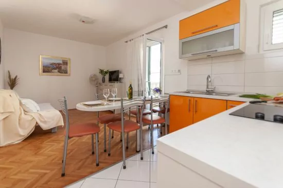 Apartmán Střední Dalmácie - Mimice DA 2407 N3