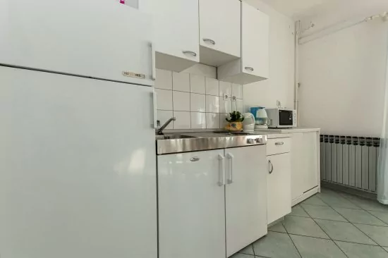 Apartmán Střední Dalmácie - Dugi Rat DA 2805 N1