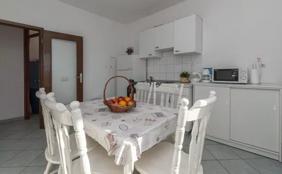 Apartmán Střední Dalmácie - Dugi Rat DA 2805 N1