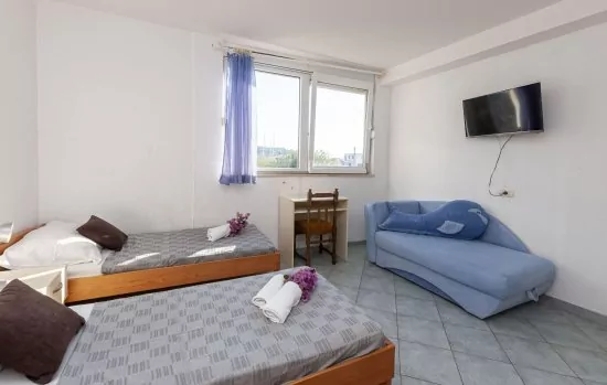 Apartmán Střední Dalmácie - Dugi Rat DA 2805 N1