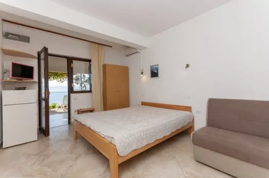 Apartmán Střední Dalmácie - Pisak DA 2312 N1