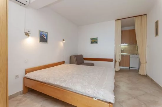 Apartmán Střední Dalmácie - Pisak DA 2312 N1