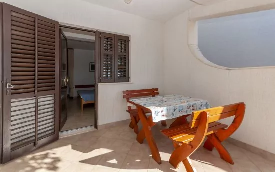 Apartmán Střední Dalmácie - Pisak DA 2312 N2