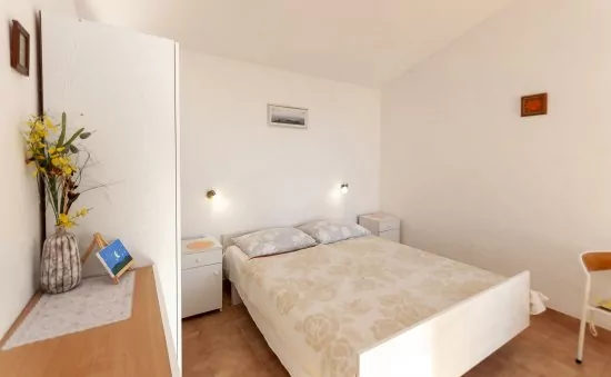 Apartmán Střední Dalmácie - Pisak DA 2312 N3