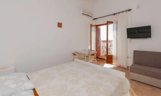 Apartmán Střední Dalmácie - Pisak DA 2312 N3