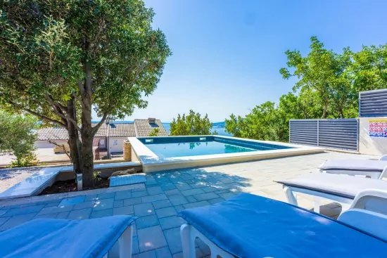 Vila s bazénem Kvarner - Klenovica KV 1841 N1