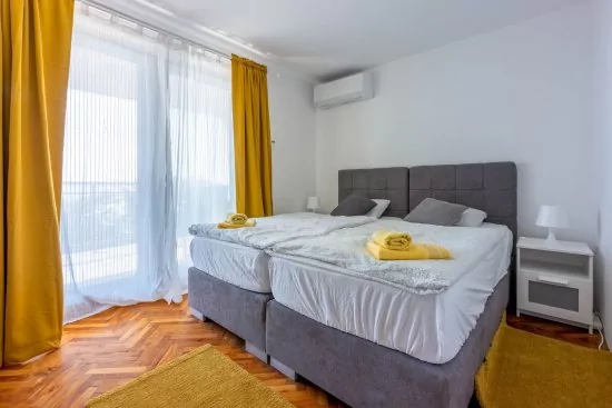 Vila s bazénem Kvarner - Klenovica KV 1841 N1