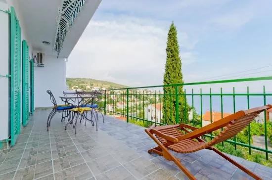 Apartmán Střední Dalmácie - Okrug Gornji DA 3351 N2