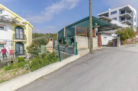 Apartmán Střední Dalmácie - Okrug Gornji DA 3352 N1