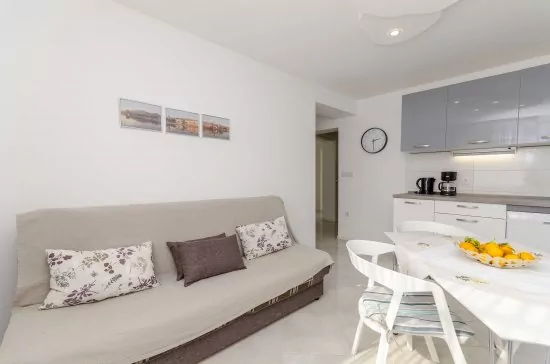 Apartmán Střední Dalmácie - Okrug Gornji DA 3352 N1