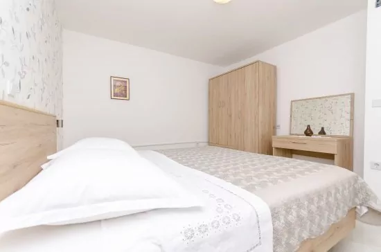 Apartmán Střední Dalmácie - Okrug Gornji DA 3352 N1