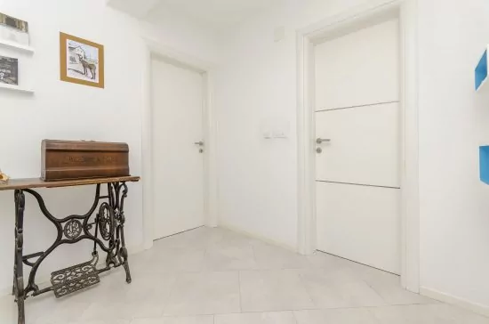 Apartmán Střední Dalmácie - Okrug Gornji DA 3352 N1