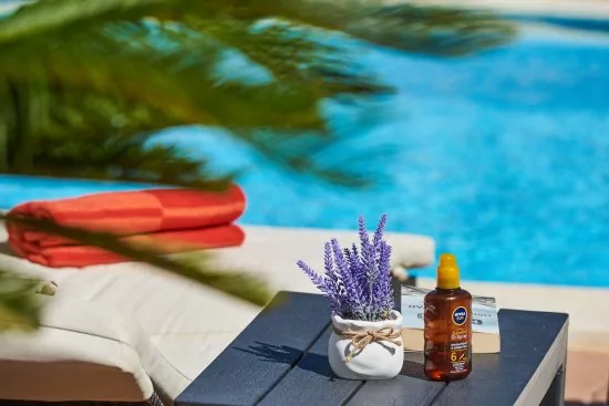 Vila s bazénem Střední Dalmácie - Marina DA 3448 N1