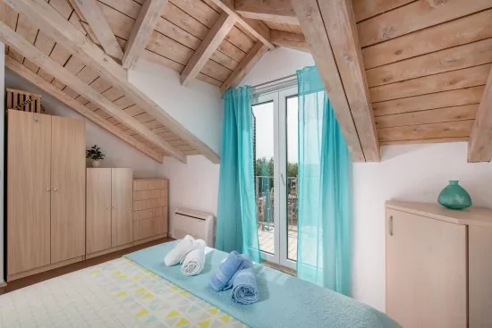 Vila s bazénem Střední Dalmácie - Marina DA 3448 N1