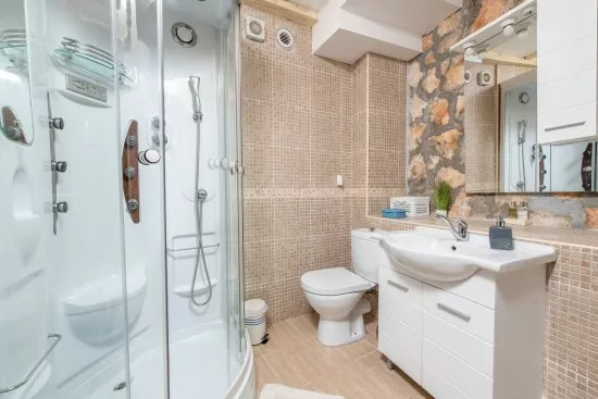 Vila s bazénem Střední Dalmácie - Marina DA 3448 N1