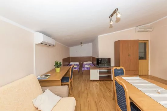 Apartmán Severní Dalmácie - Starigrad DA 6019 N1