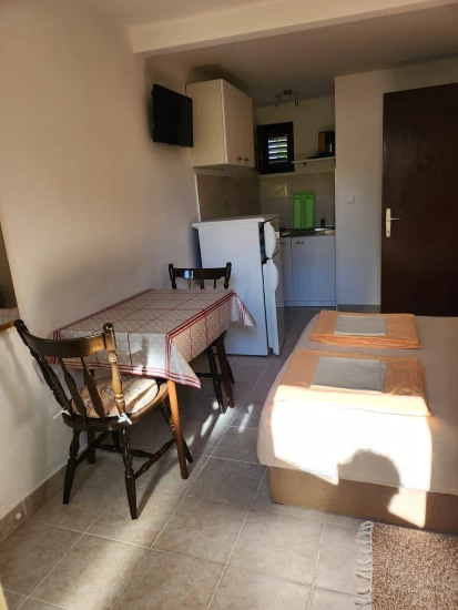 Apartmán Severní Dalmácie - Starigrad DA 6020 N1