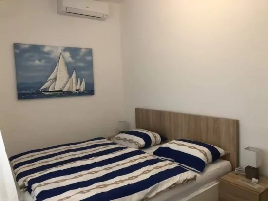 Apartmán Severní Dalmácie - Tribunj (Vodice) DA 4243 N1