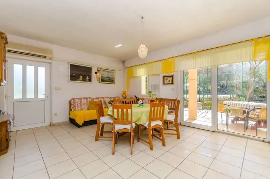 Apartmán Střední Dalmácie - Slatine (Čiovo) DA 3241 N1