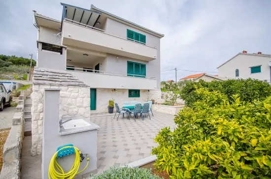 Apartmán Střední Dalmácie - Slatine (Čiovo) DA 3242 N1