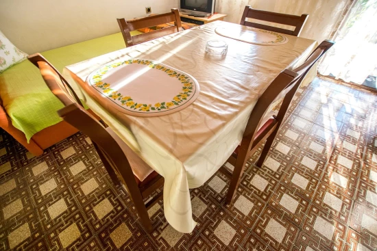 Apartmán Severní Dalmácie - Starigrad DA 6026 N5