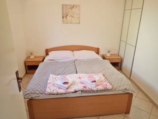 Apartmán Severní Dalmácie - Starigrad DA 6027 N1