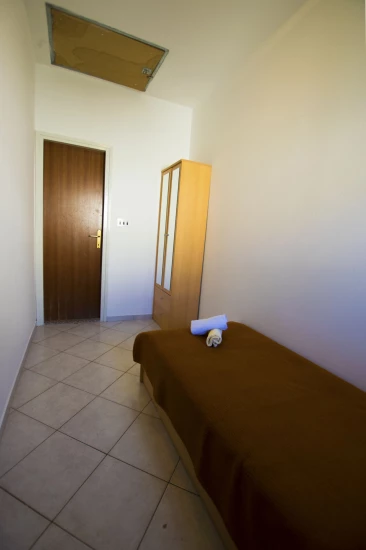 Apartmán Severní Dalmácie - Starigrad DA 6027 N2