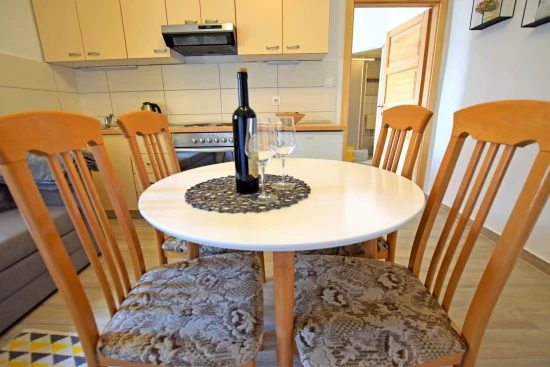 Apartmán Severní Dalmácie - Starigrad DA 6027 N3