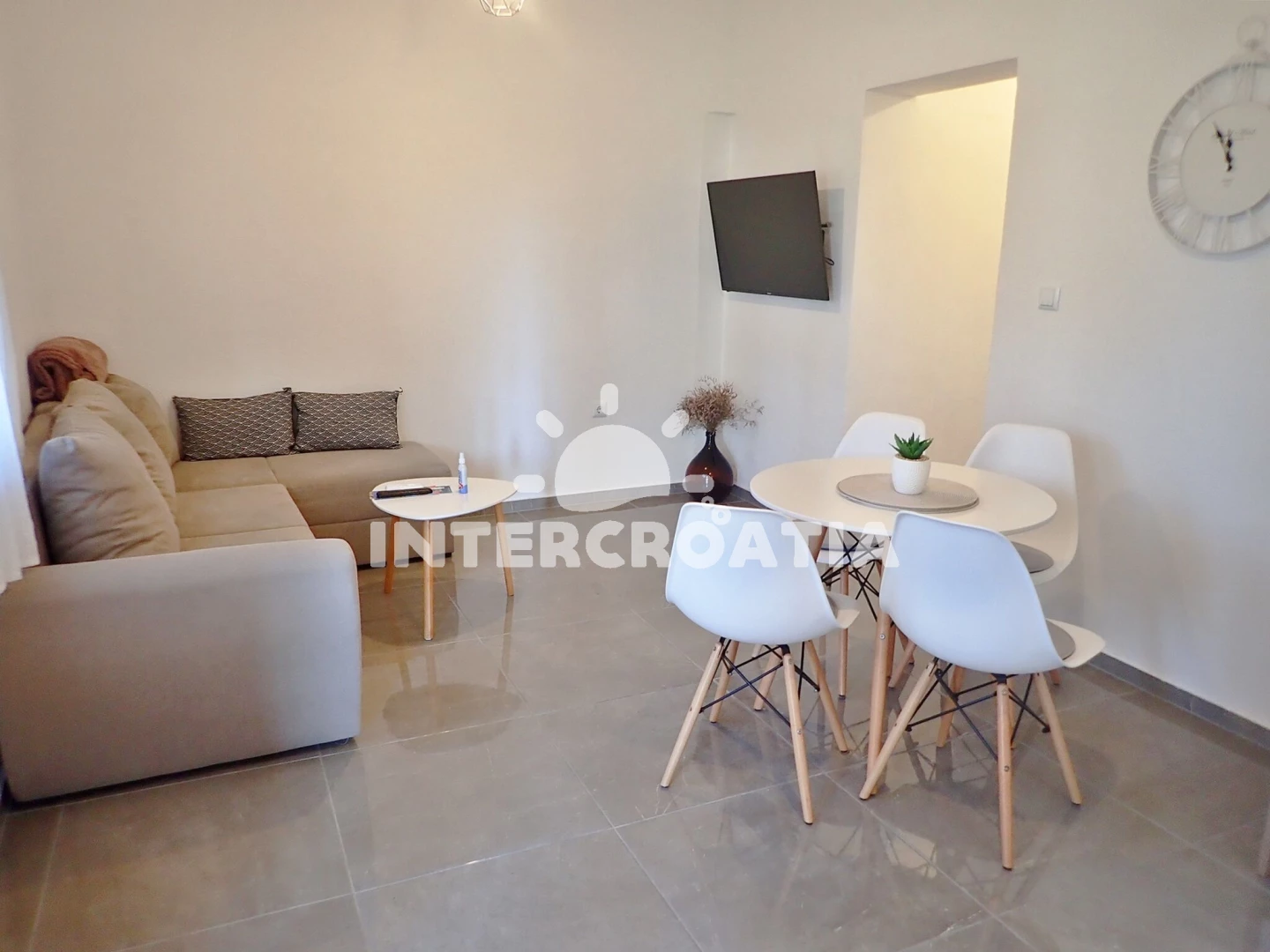 Apartmán Severní Dalmácie - Starigrad DA 6027 N4