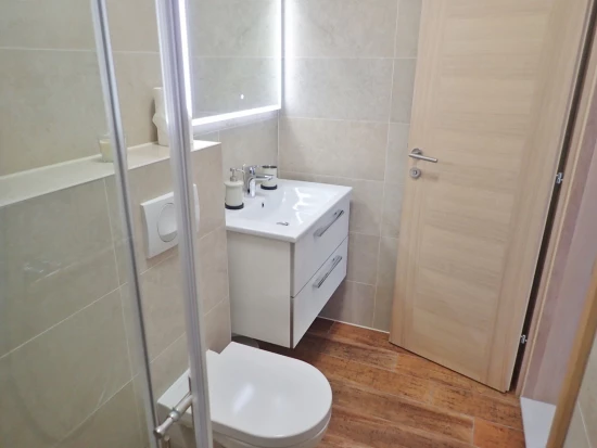 Apartmán Severní Dalmácie - Starigrad DA 6027 N5