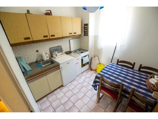 Apartmán Severní Dalmácie - Starigrad DA 6030 N1
