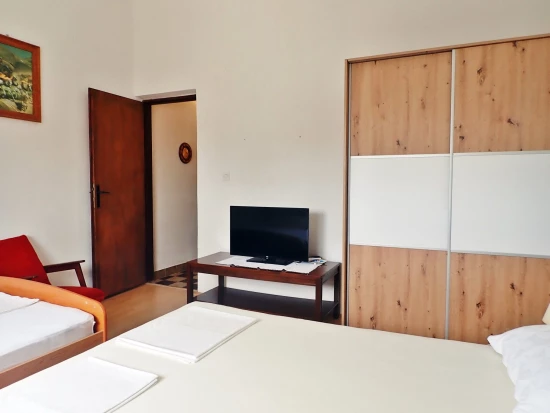 Apartmán Severní Dalmácie - Starigrad DA 6032 N1