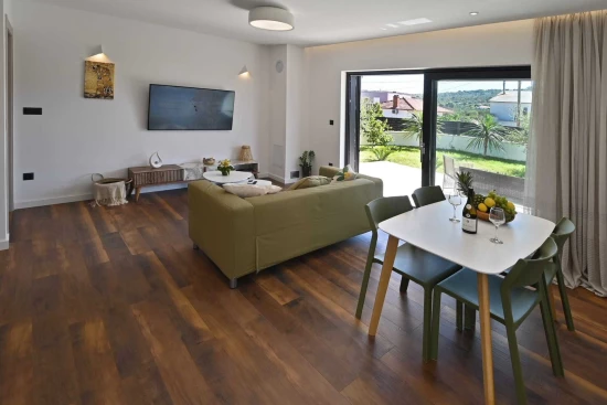 Apartmán Střední Dalmácie - Slatine (Čiovo) DA 3243 N2