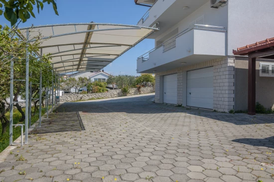 Apartmán Střední Dalmácie - Okrug Gornji DA 3353 N1