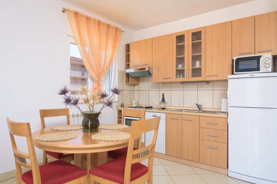 Apartmán Střední Dalmácie - Okrug Gornji DA 3353 N1