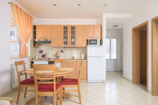 Apartmán Střední Dalmácie - Okrug Gornji DA 3353 N1