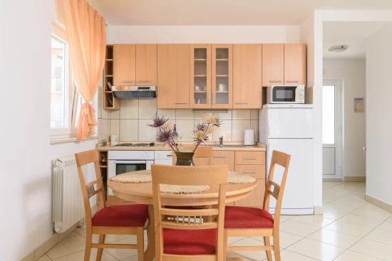 Apartmán Střední Dalmácie - Okrug Gornji DA 3353 N1