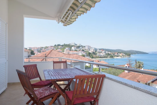 Apartmán Střední Dalmácie - Okrug Gornji DA 3353 N2