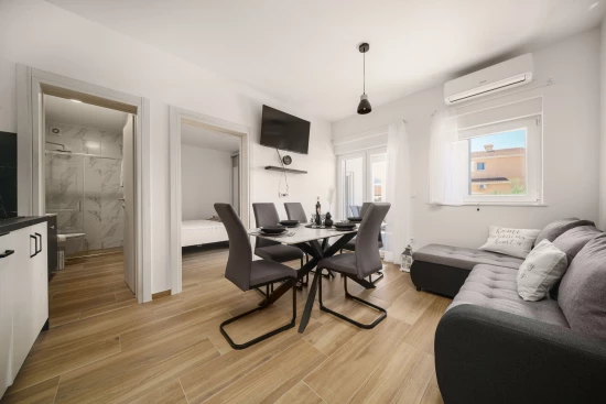 Apartmán Severní Dalmácie - Vodice DA 4251 N4