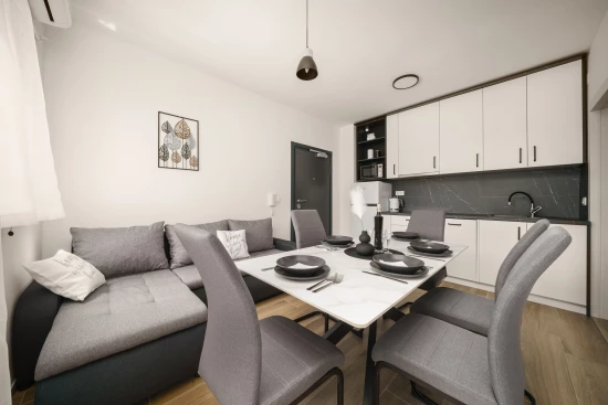 Apartmán Severní Dalmácie - Vodice DA 4251 N4
