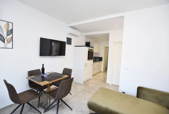 Apartmán Severní Dalmácie - Primošten DA 3382 N2