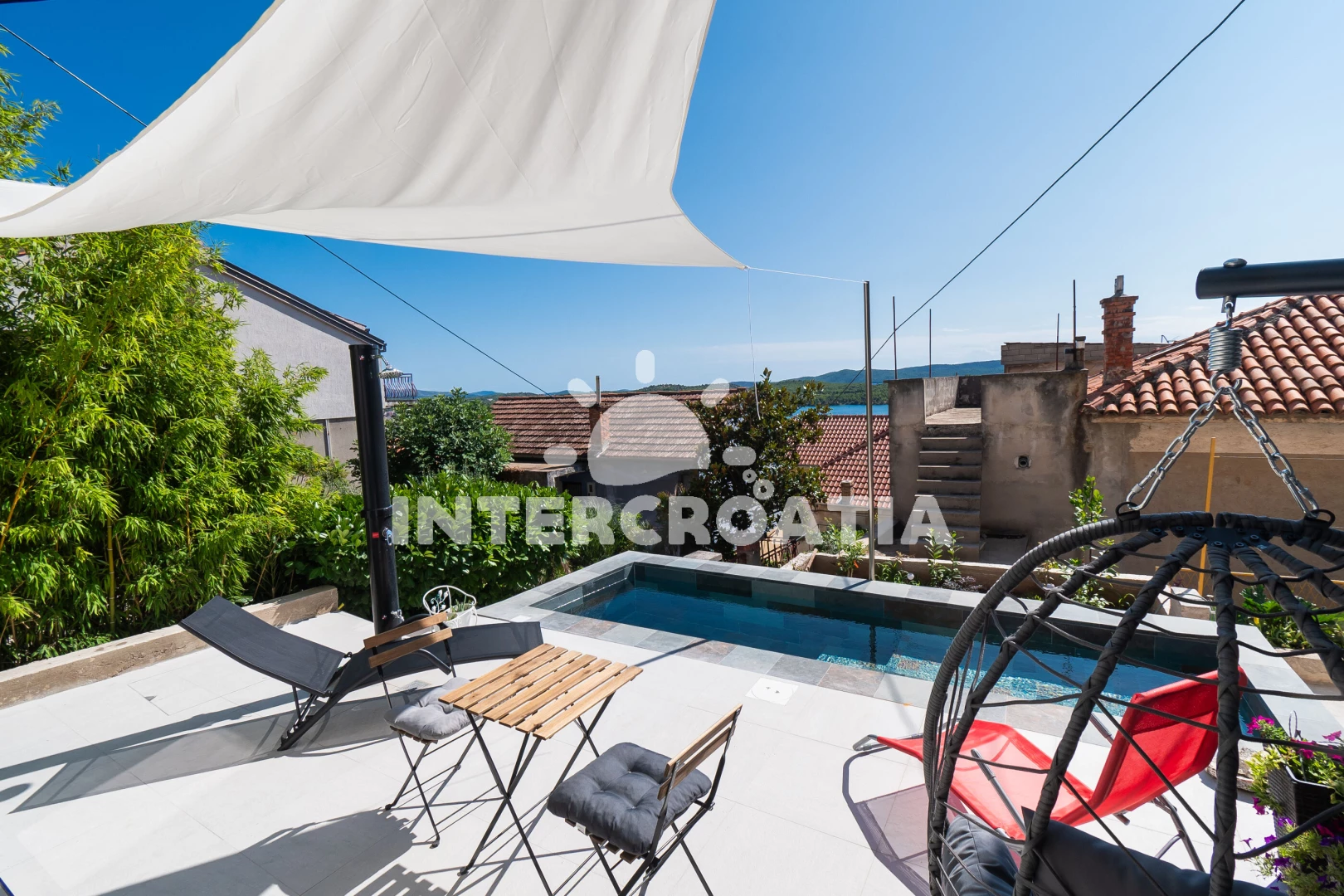 Vila s bazénem Severní Dalmácie - Šibenik DA 4009 N1