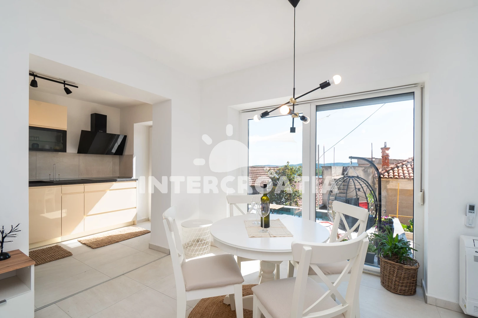 Vila s bazénem Severní Dalmácie - Šibenik DA 4009 N1