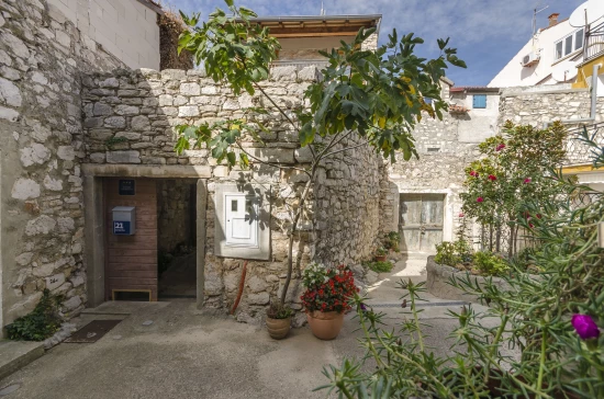 Apartmán Severní Dalmácie - Tribunj (Vodice) DA 4253 N1