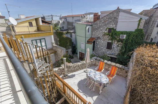 Apartmán Severní Dalmácie - Tribunj (Vodice) DA 4253 N1