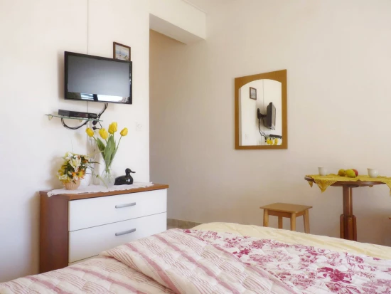 Apartmánový pokoj Střední Dalmácie - Brela DA 2214 N2